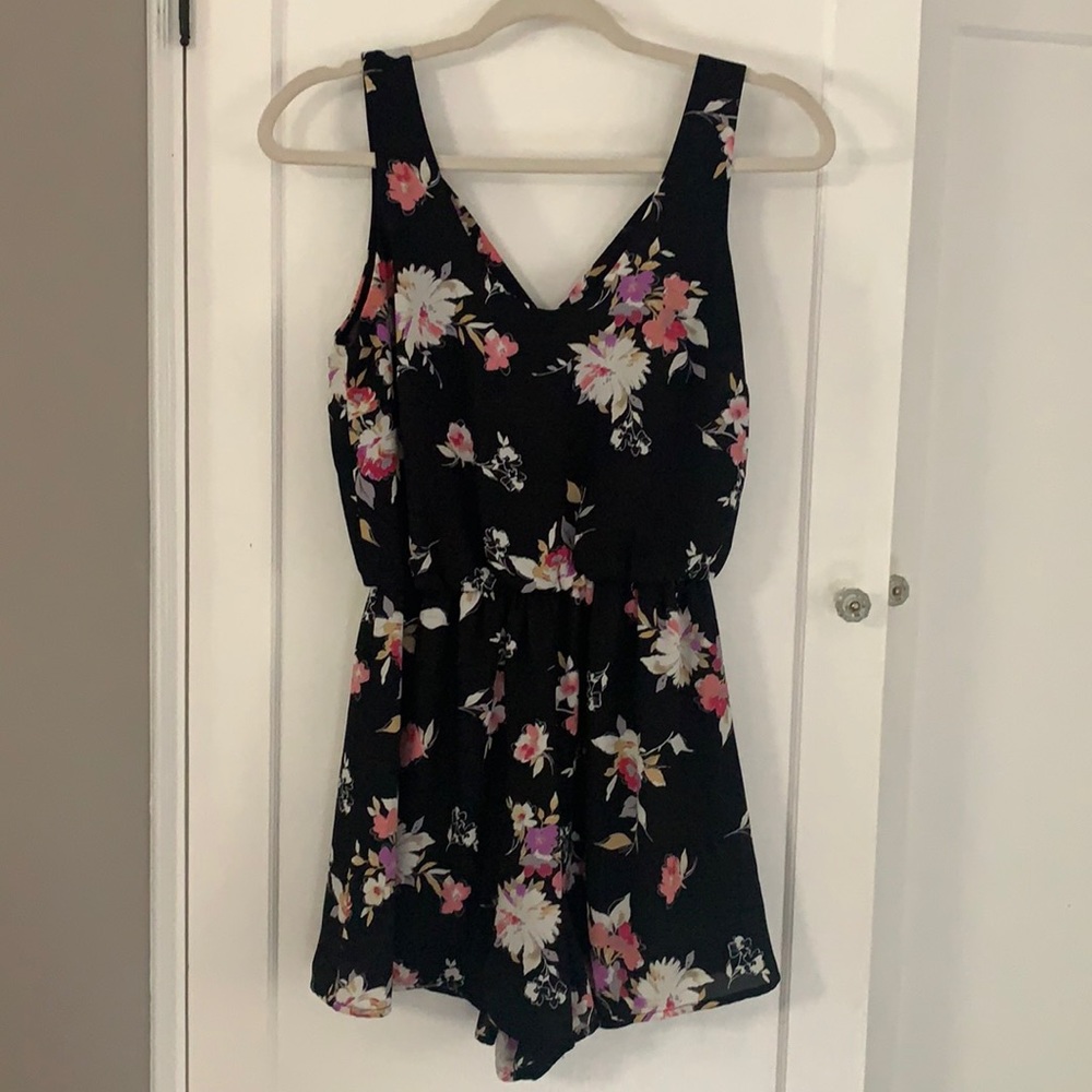 Lush Romper, Size Small